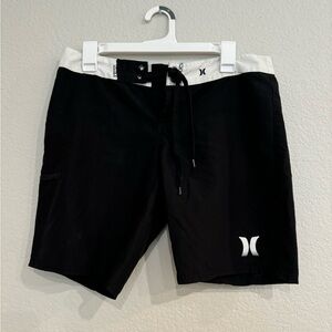 Swim shorts from Hurley, purple or white